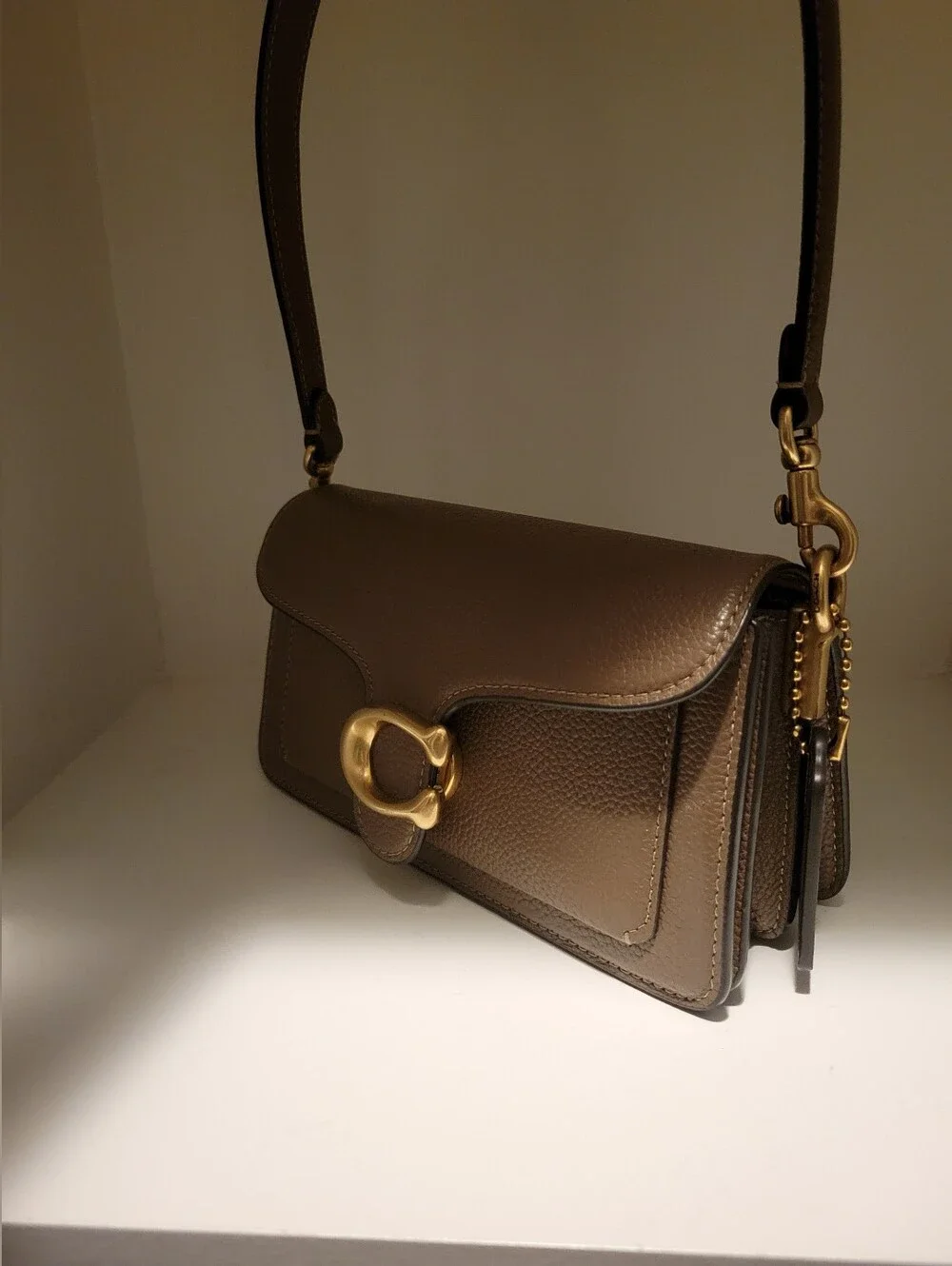 Coach Tabby Shoulder Bag 20 Dark Stone Leather CY201